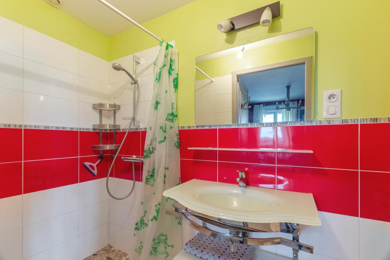 Appartement Accueillant A Mortagne Sur Gironde 45 M² Terrasse ภายนอก รูปภาพ