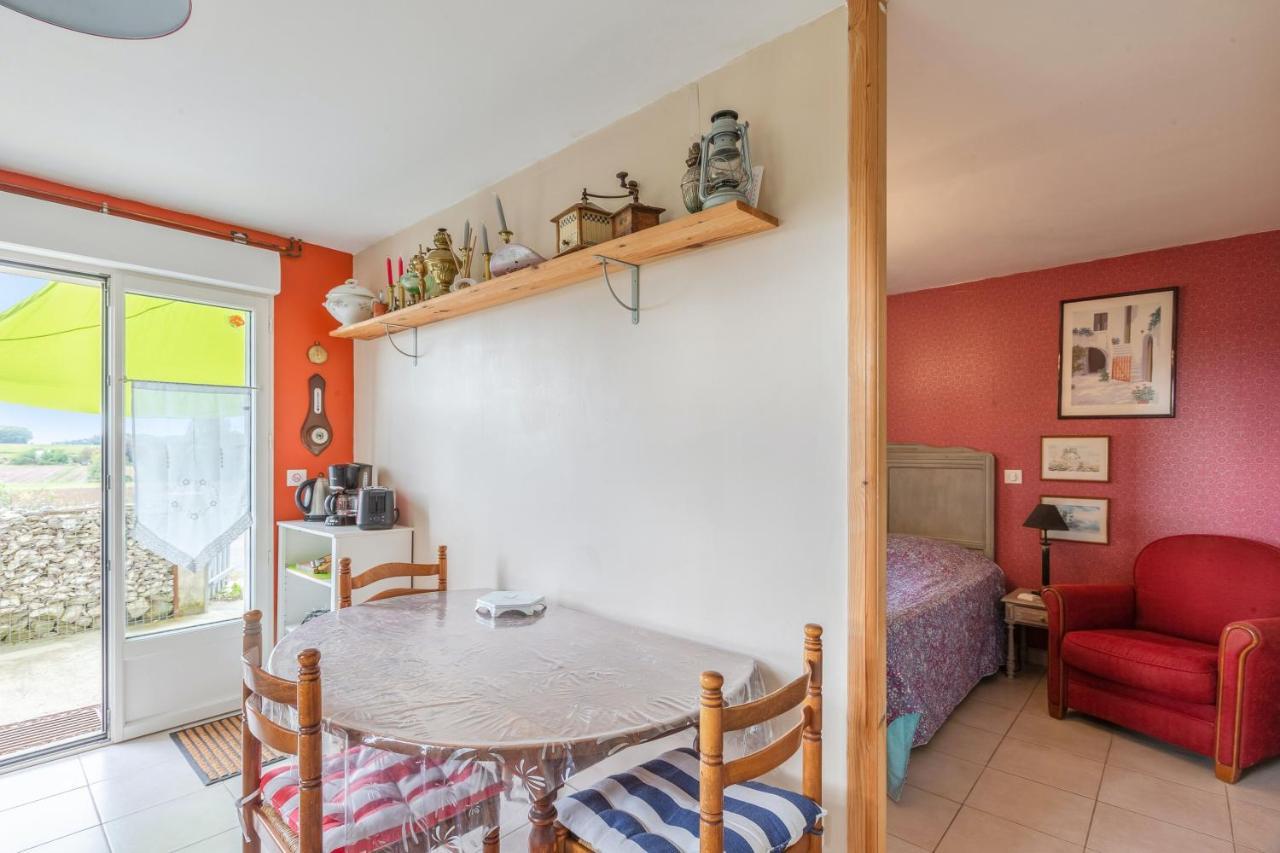 Appartement Accueillant A Mortagne Sur Gironde 45 M² Terrasse ภายนอก รูปภาพ