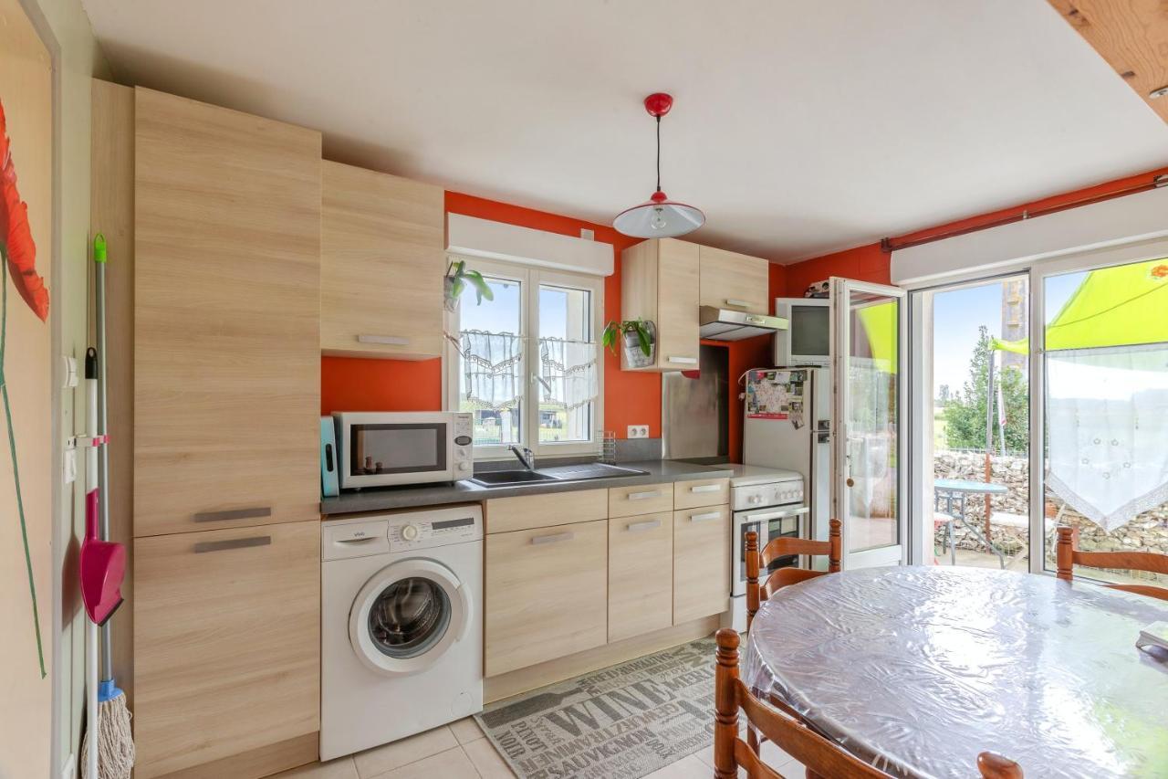 Appartement Accueillant A Mortagne Sur Gironde 45 M² Terrasse ภายนอก รูปภาพ